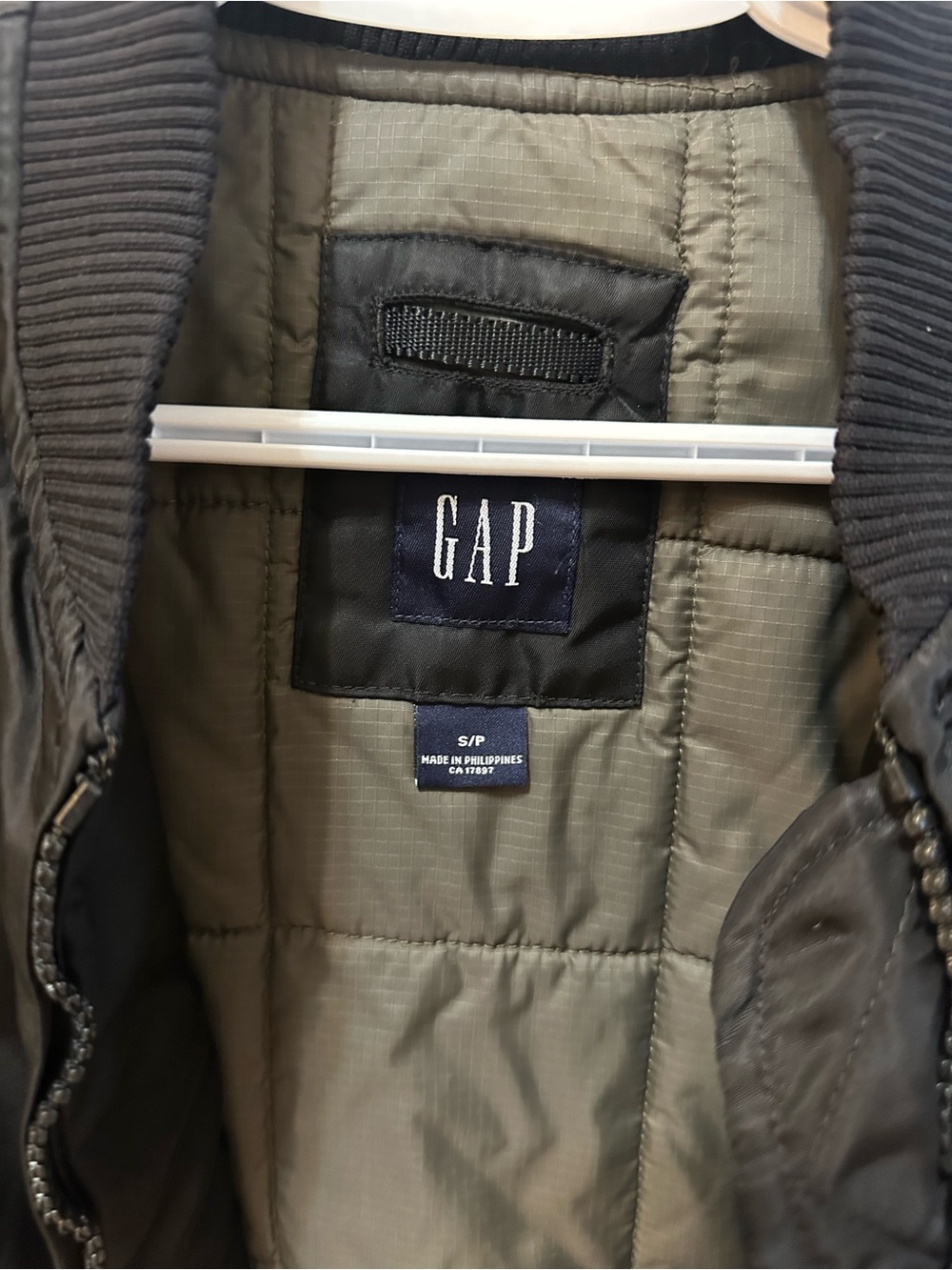 Vintage GAP (2003) Men's Black Bomber Jacket, Size Small - Picture 3 of 5